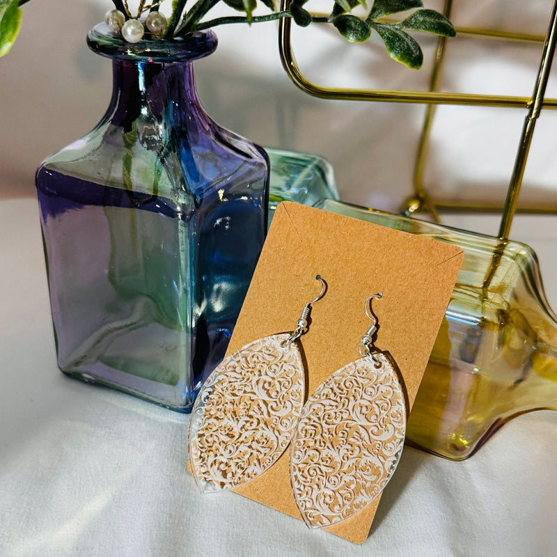 Modern Earring Engrave Lace in Acrylic (Leaf)