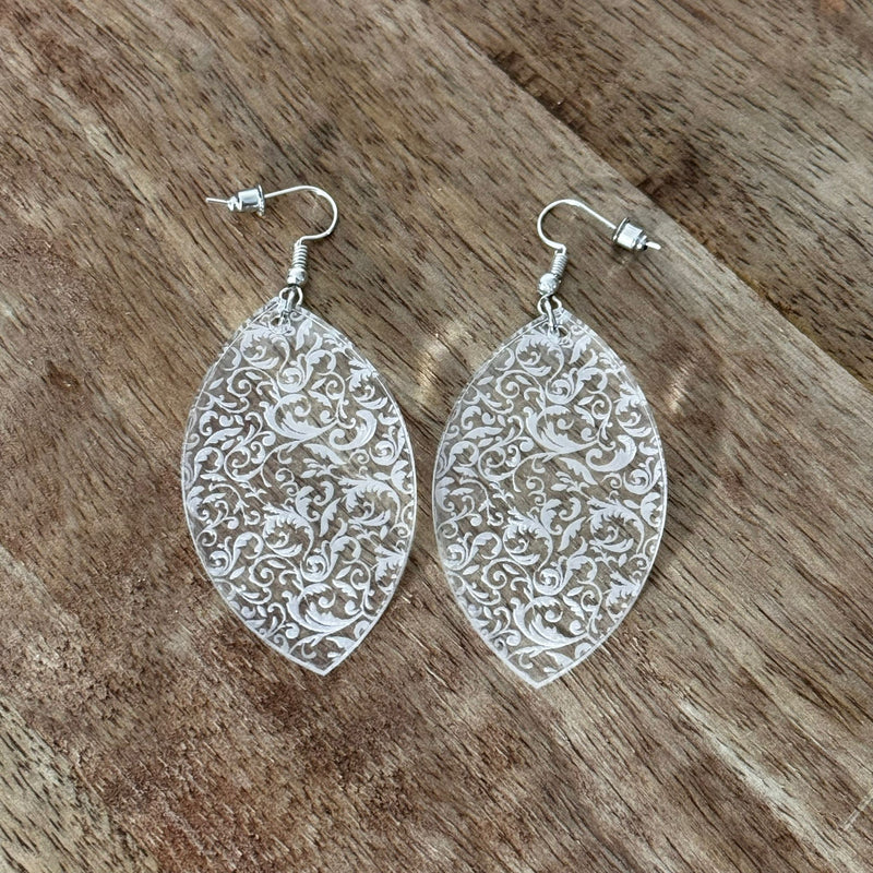 Modern Earring Engrave Lace in Acrylic (Leaf)