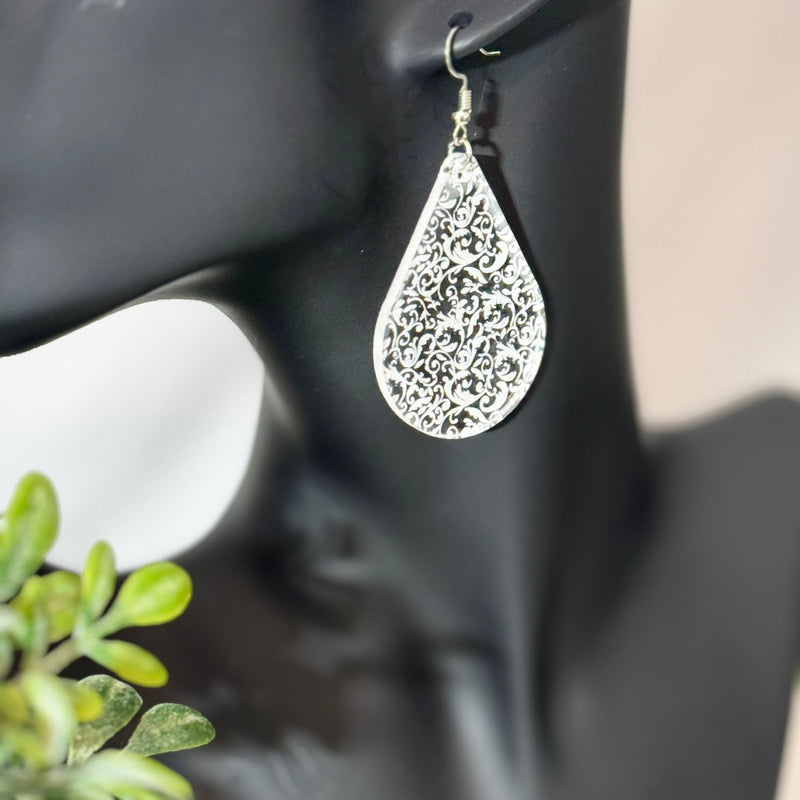 Modern Earring Engrave Lace in Acrylic (Drop)