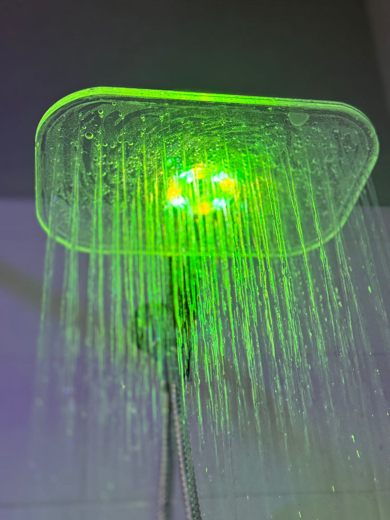 MAGIC GLOW: THE BEST LED SHOWER