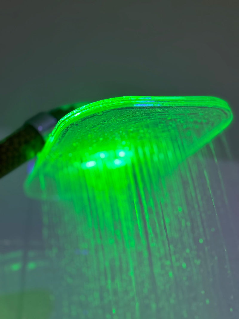 MAGIC GLOW: THE BEST LED SHOWER