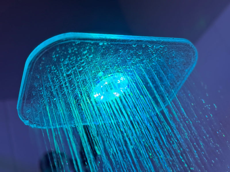 MAGIC GLOW: THE BEST LED SHOWER